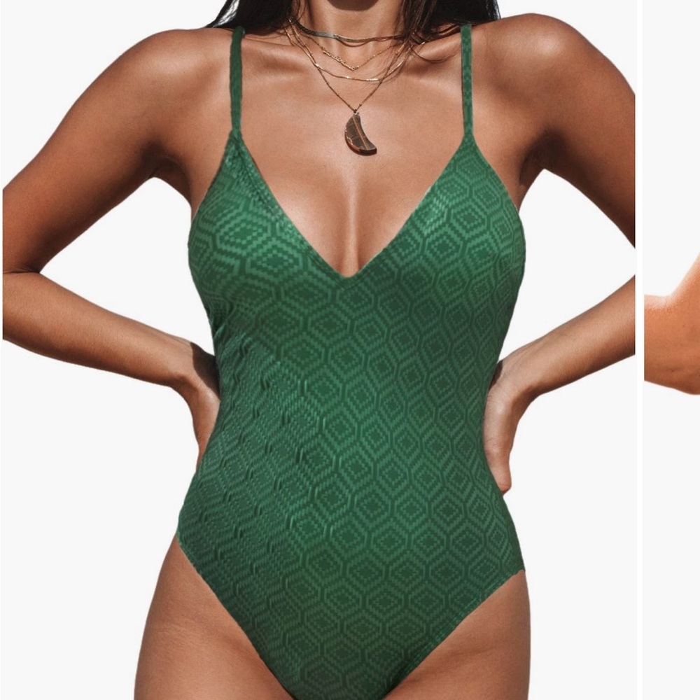 CUPSHE Geo Plunge One-Piece Swimsuit